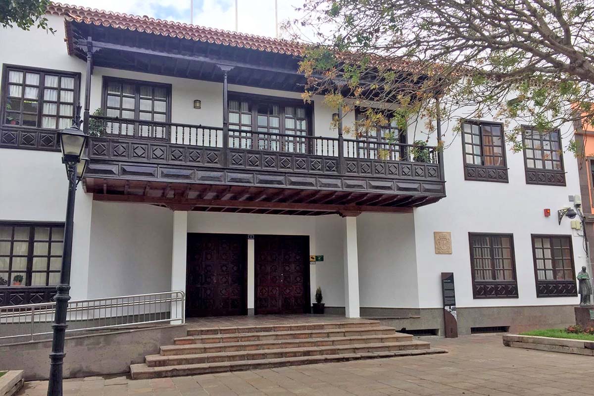 Fachada-Ayuntamiento-Arona